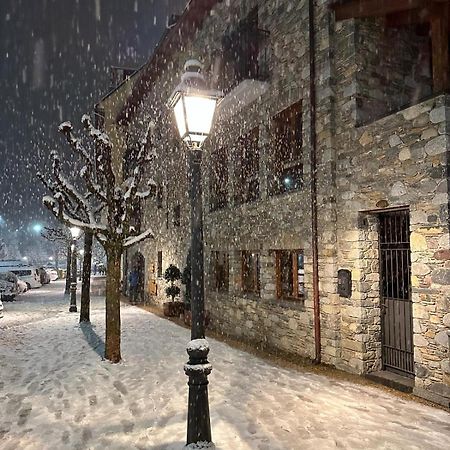 Apartamentos Nogueret Benasque Exteriör bild