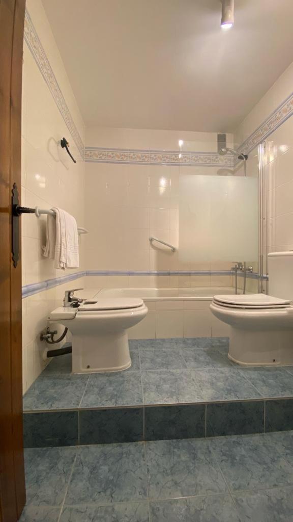Apartamentos Nogueret Benasque Exteriör bild